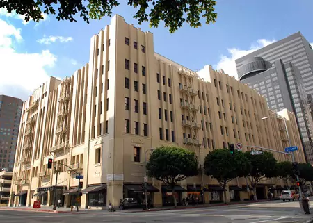 Location Los Angeles, CA - vlan24
